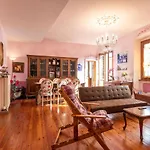Charming Azalea By Halldis Apartamento