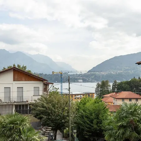 Azalea&glicine By Halldis * Cadenabbia