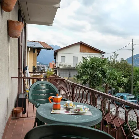 Azalea&glicine By Halldis * Cadenabbia