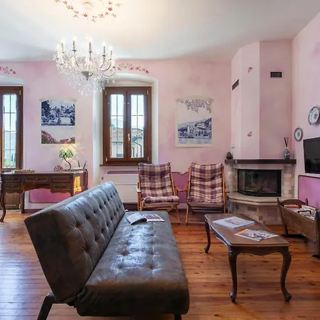 Charming Azalea By Halldis Apartament *