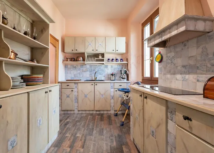 Azalea&glicine By Halldis