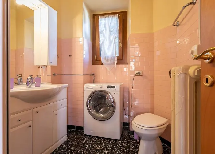 Azalea&glicine By Halldis